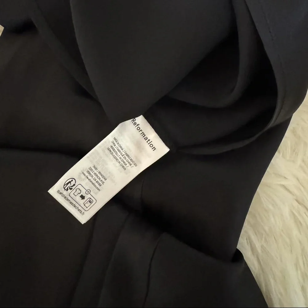 Reformation Layla Silk Skirt Black - Picture 7 of 7